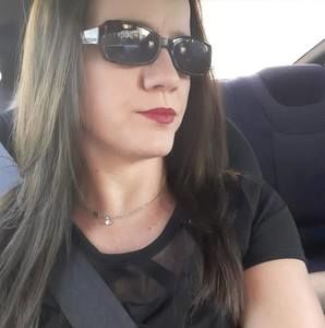 Meet your Posher, Katrina